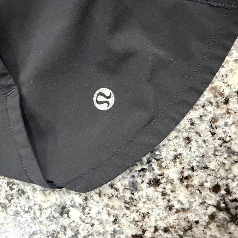 Lululemon Speed Up Short Long *4" Updated Fit Black - Picture 4 of 7